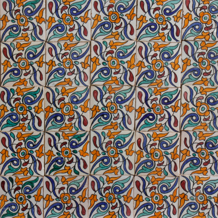 Hand painted tile Safaa