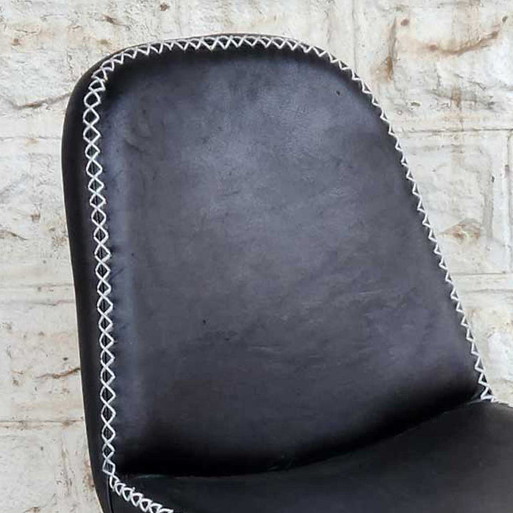 Federico leather chair