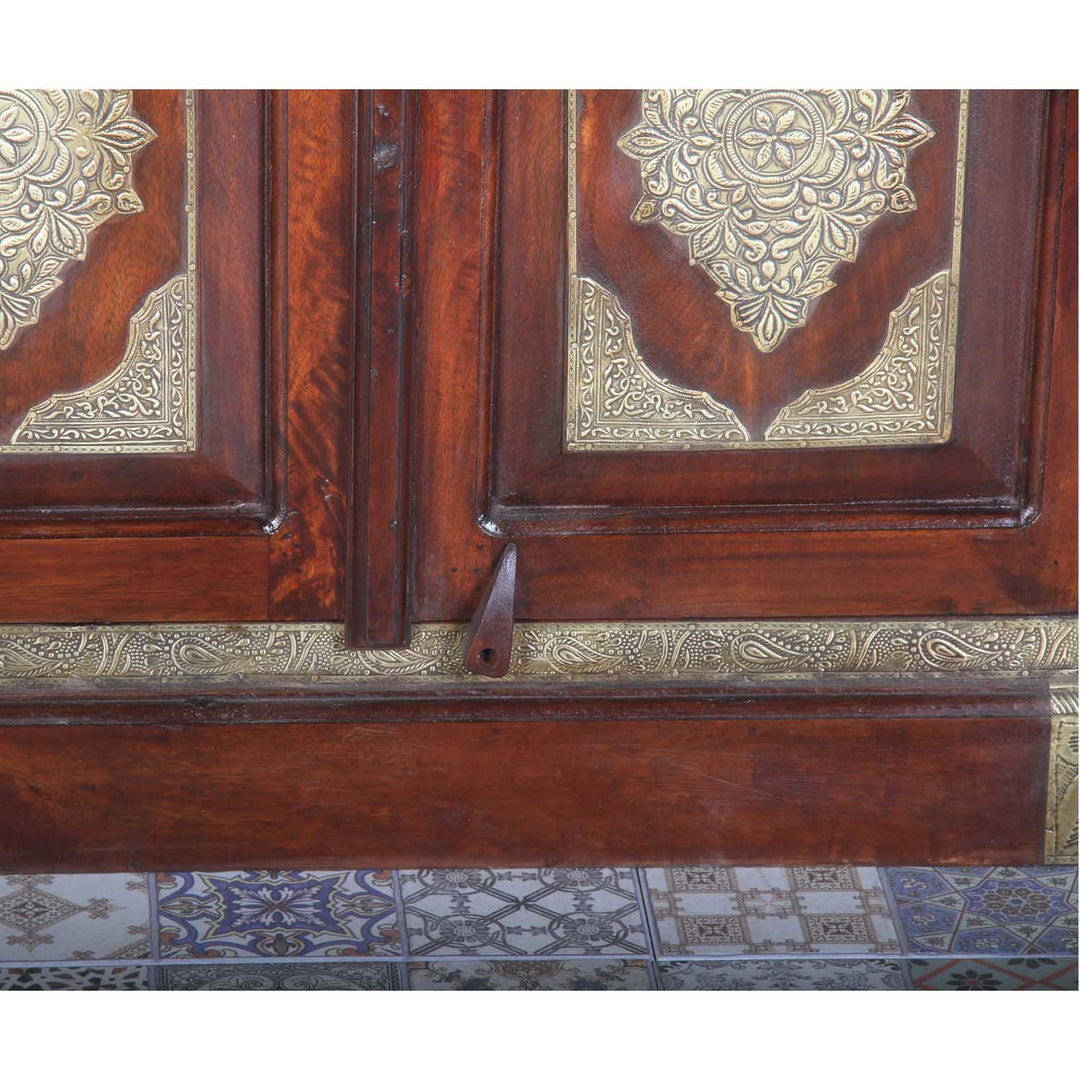 Oriental cabinet Kiron