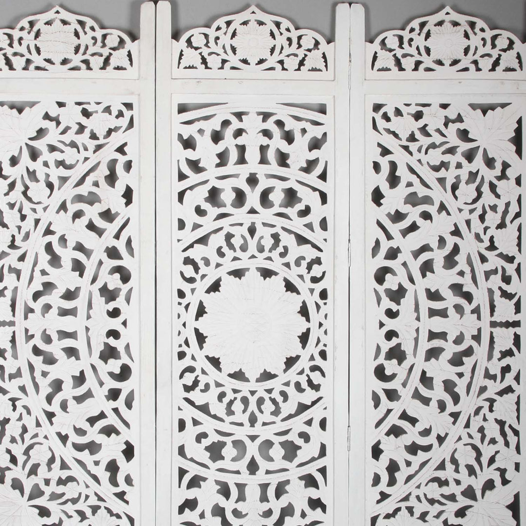 Indian wooden screen Faysal