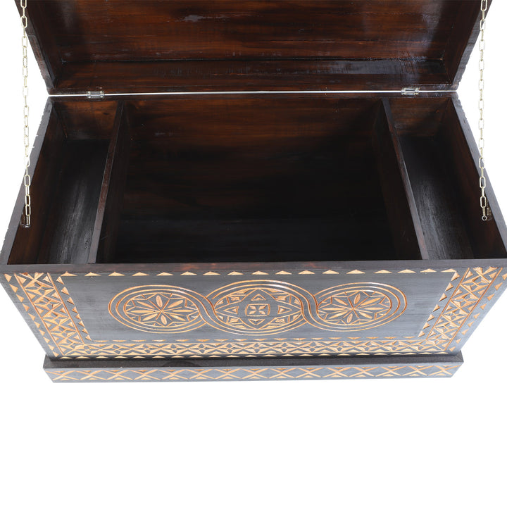 Oriental chest made of Sahara wood